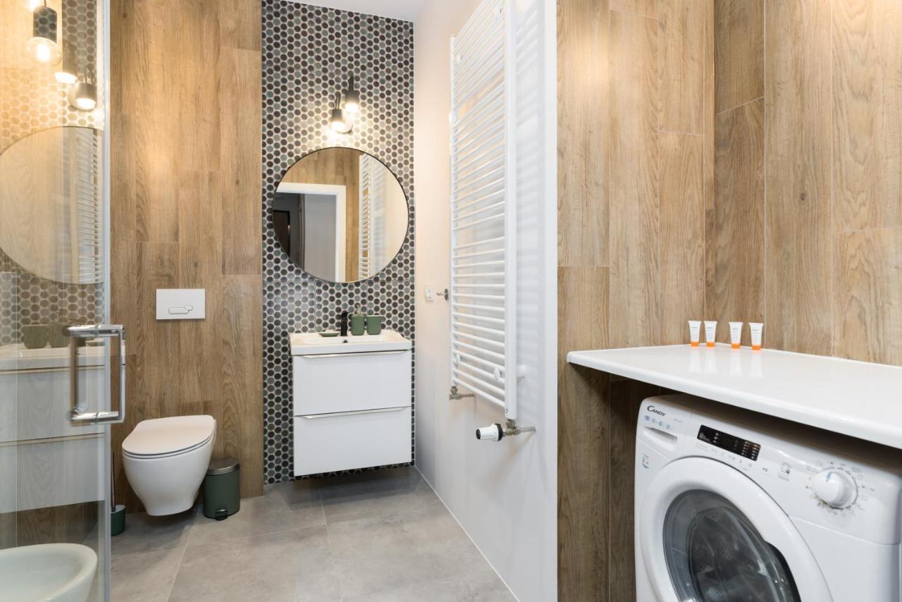 Old Town Apartments Podgorze By Noclegi Renters Познан Екстериор снимка